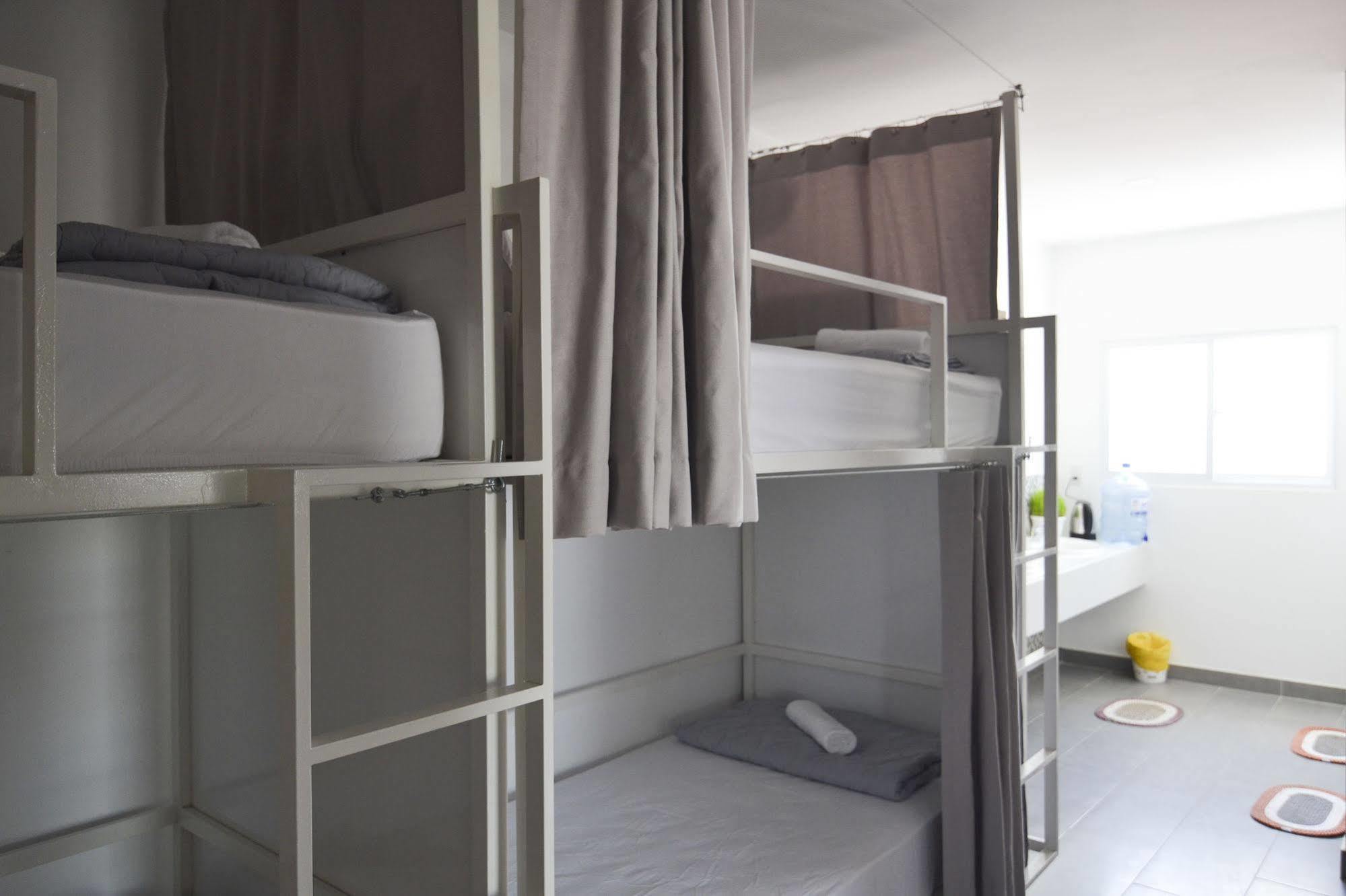 Onetel Saigon 2*
