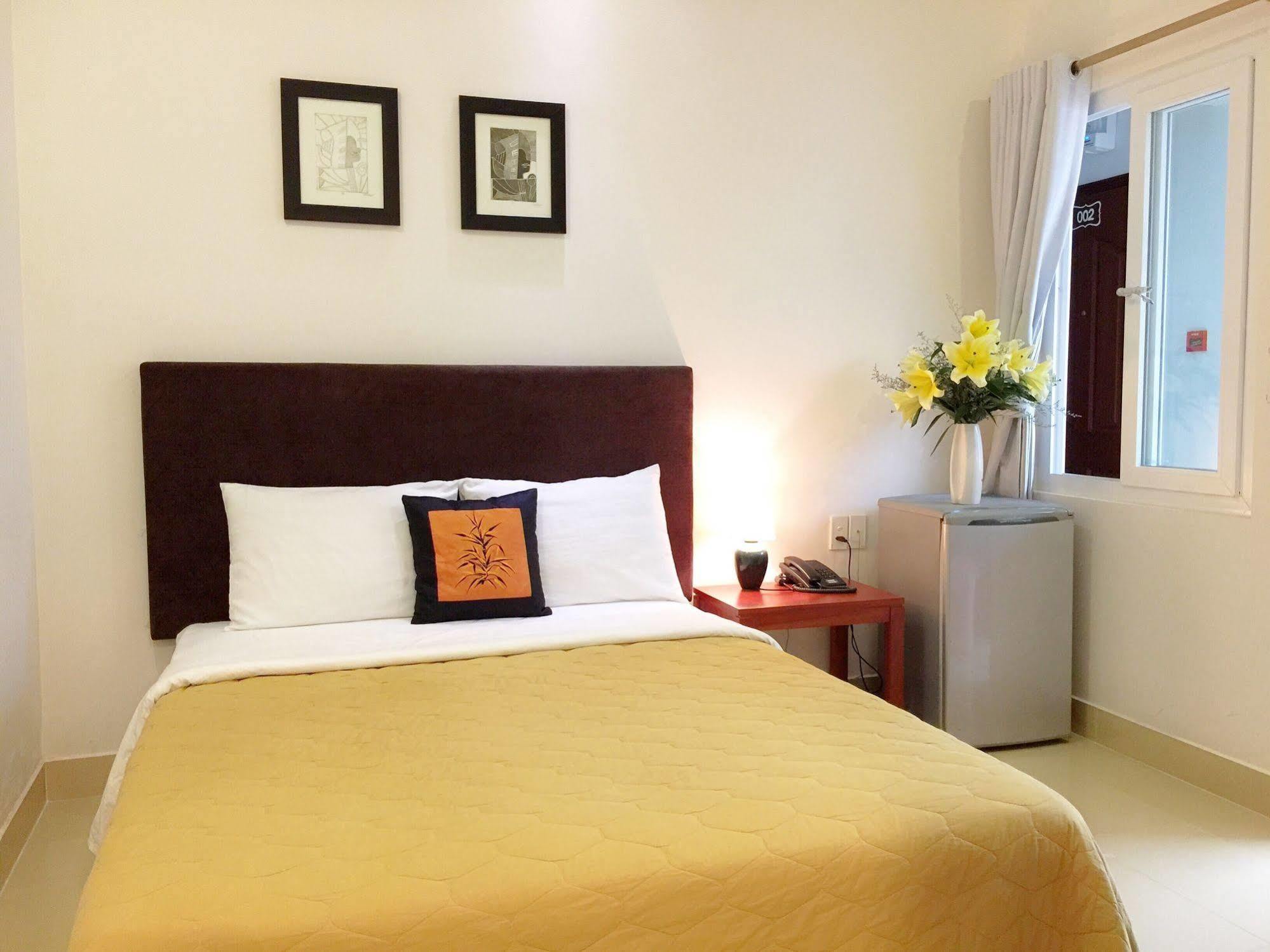 Giang Son 3 2* Ho Chi Minh City