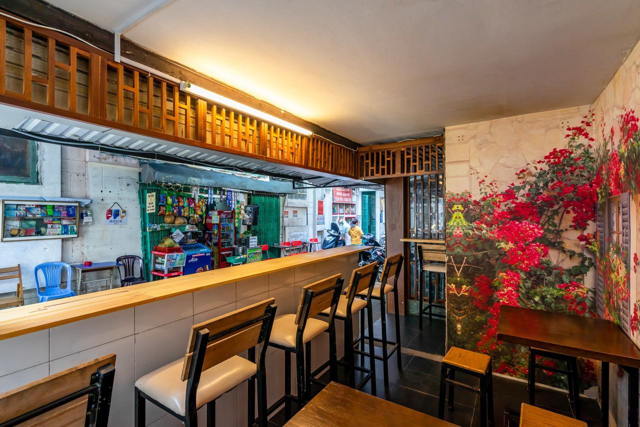 Sg Capsule (adults Only) Hostel *
