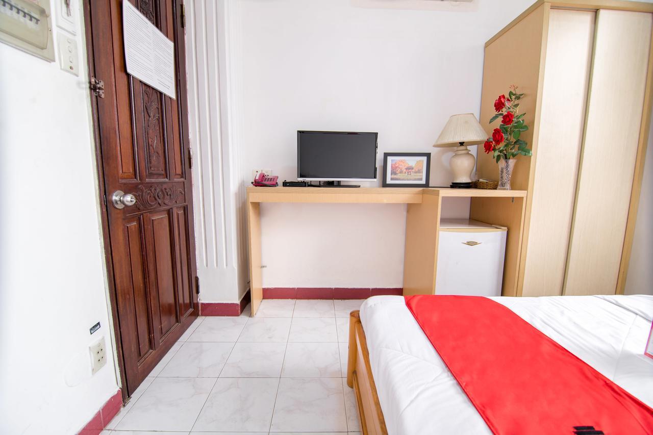 Hotel Reddoorz @ Bui Vien Walking Street 3 2*