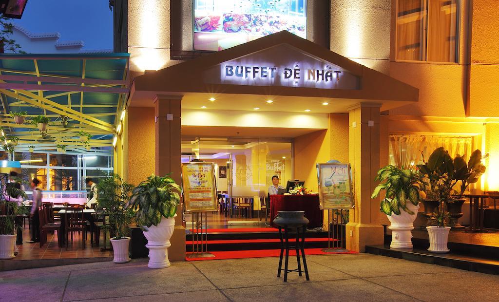 First Hotel - New Wing Hotel Ho Chi Minh City