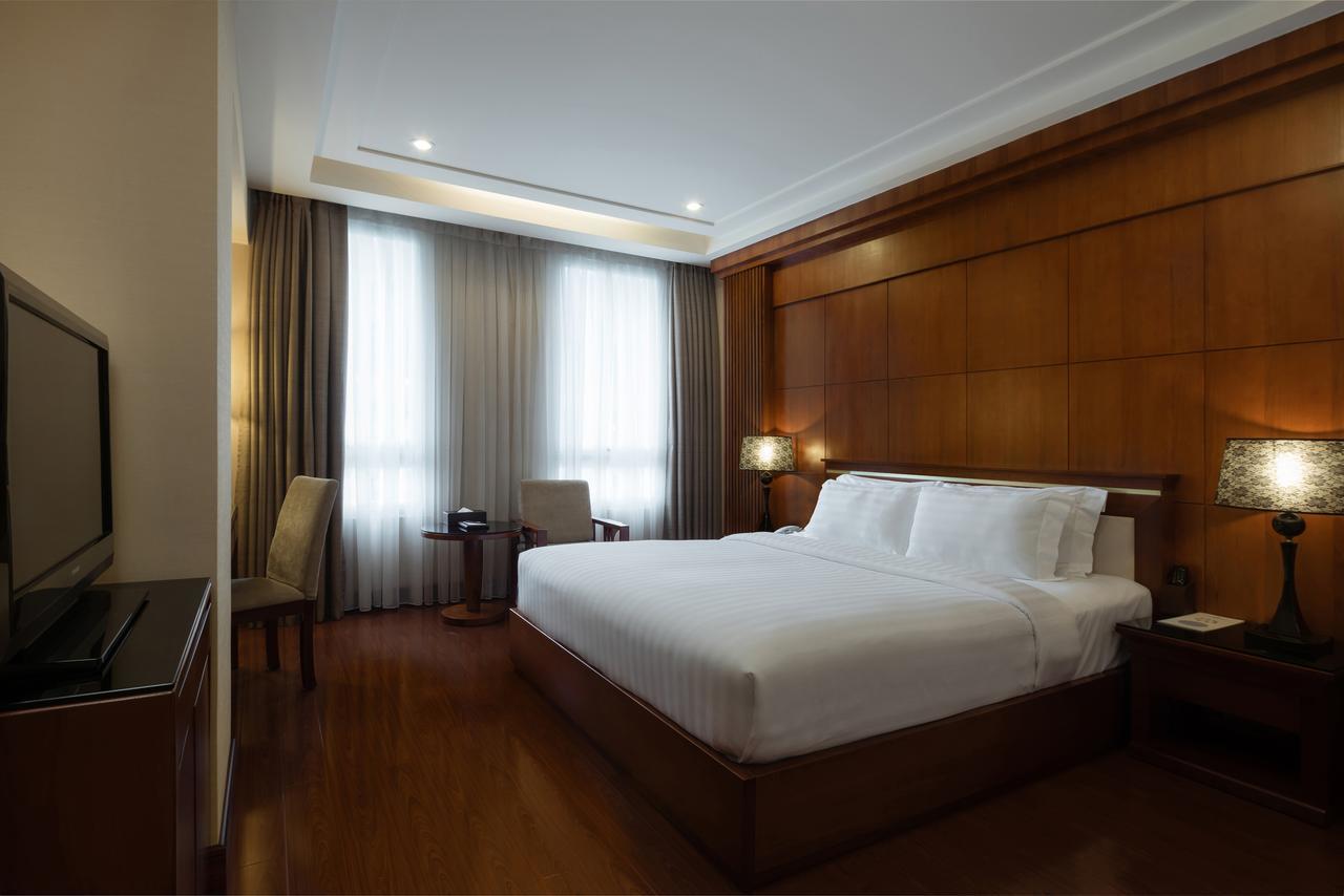 Hotel Nhat Ha L'opera Ho Chi Minh City