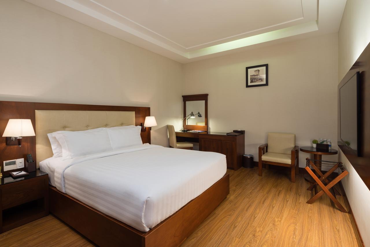 Nhat Ha L'opera Hotel 4*