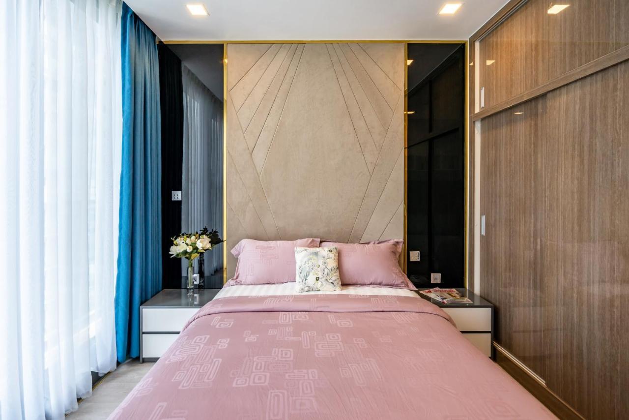 Apartment Nomadhome - Vinhomes Golden River Luxury Ho Chi Minh City