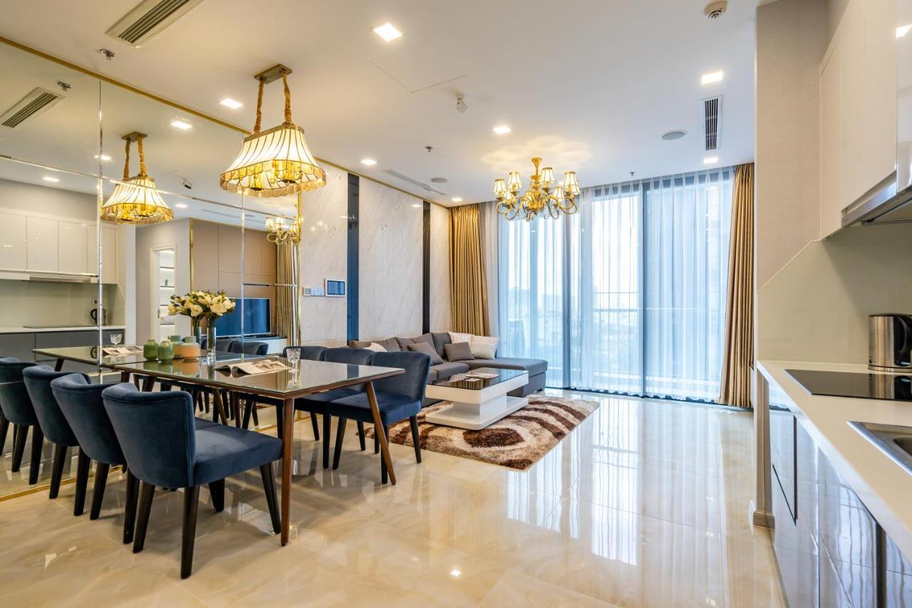 Nomadhome - Vinhomes Golden River Luxury Apartment