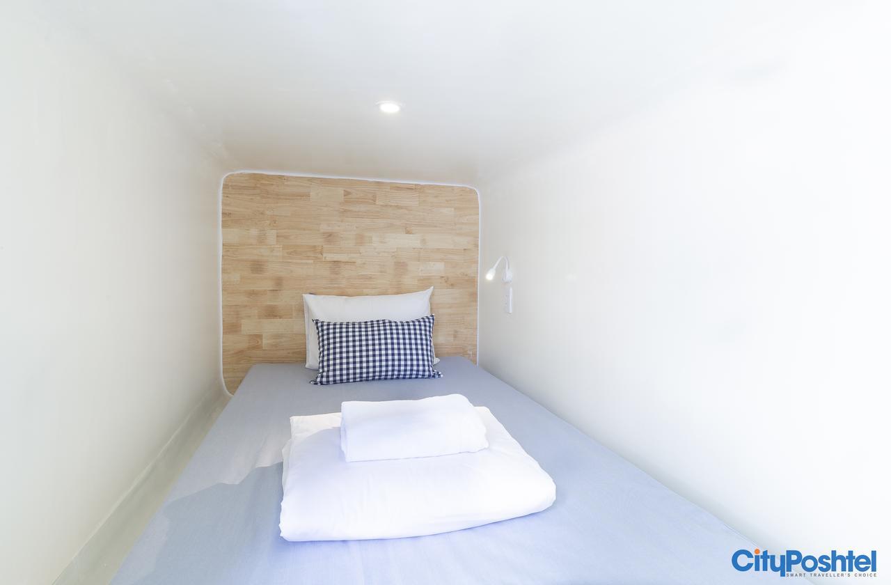 Poshtel Hostel