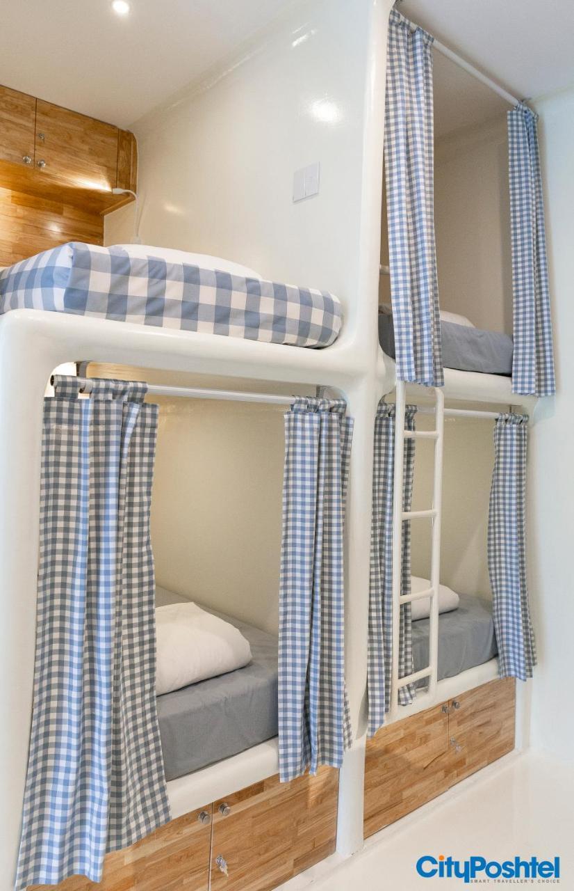 Poshtel *