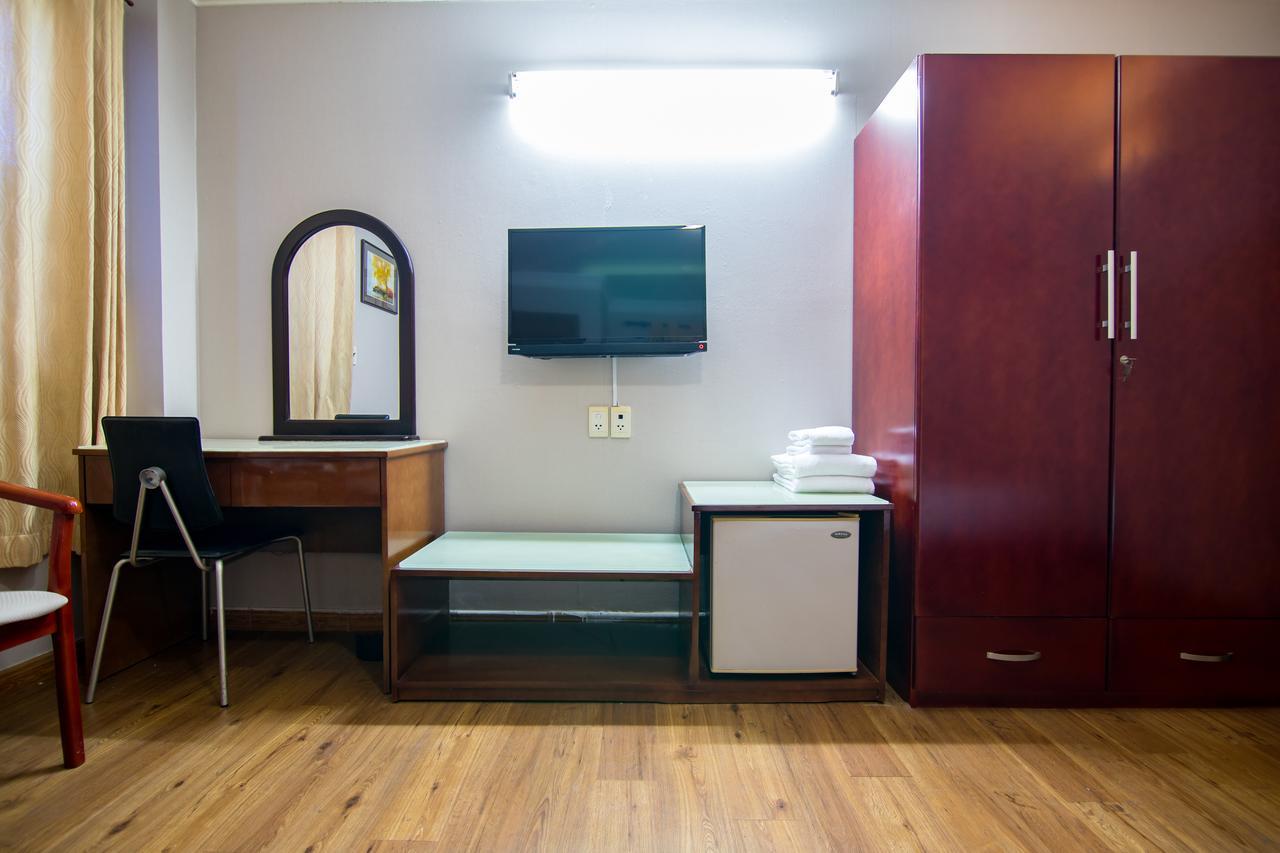 Quynh Giang Near Hiecc Hotel Ho Chi Minh City