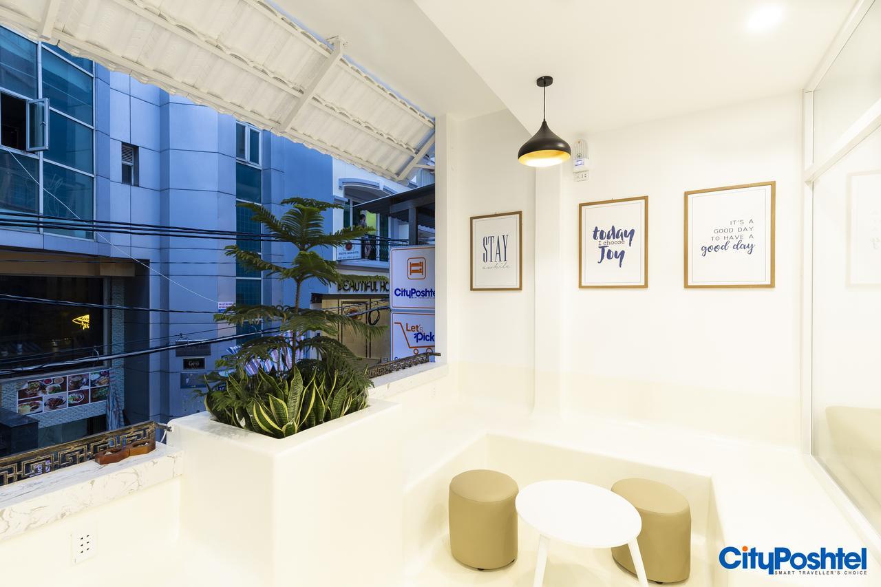 Poshtel Hostel