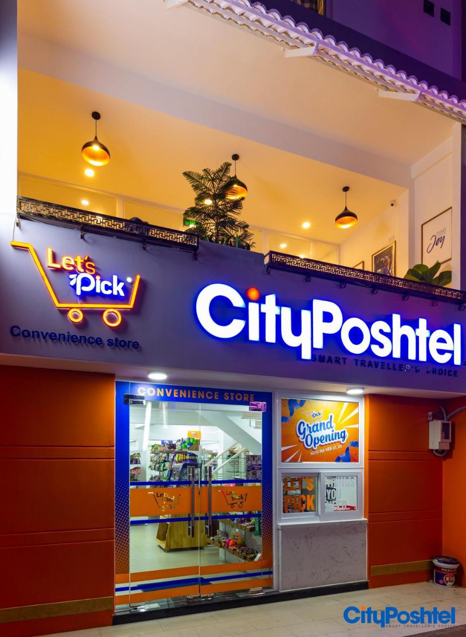 Poshtel Hostel