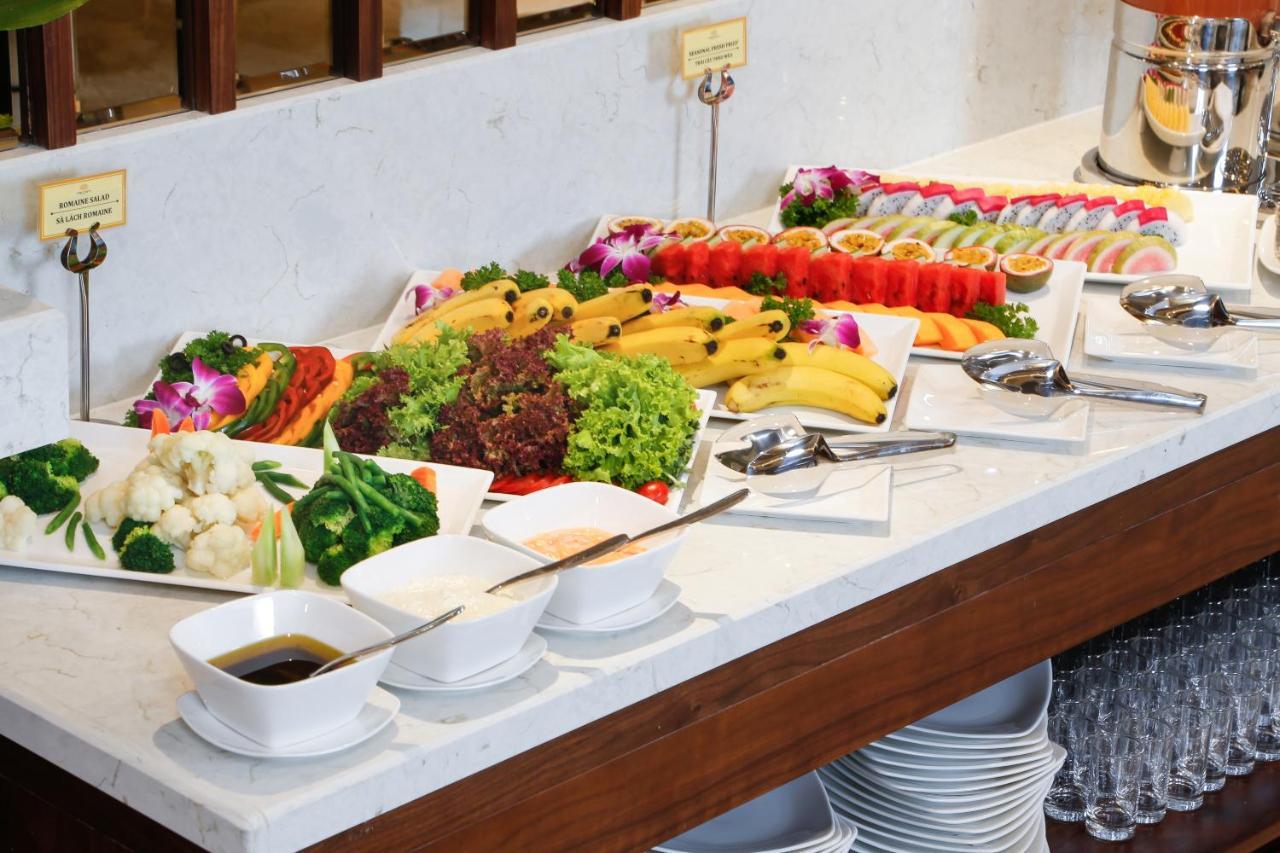Orchids Saigon 4*
