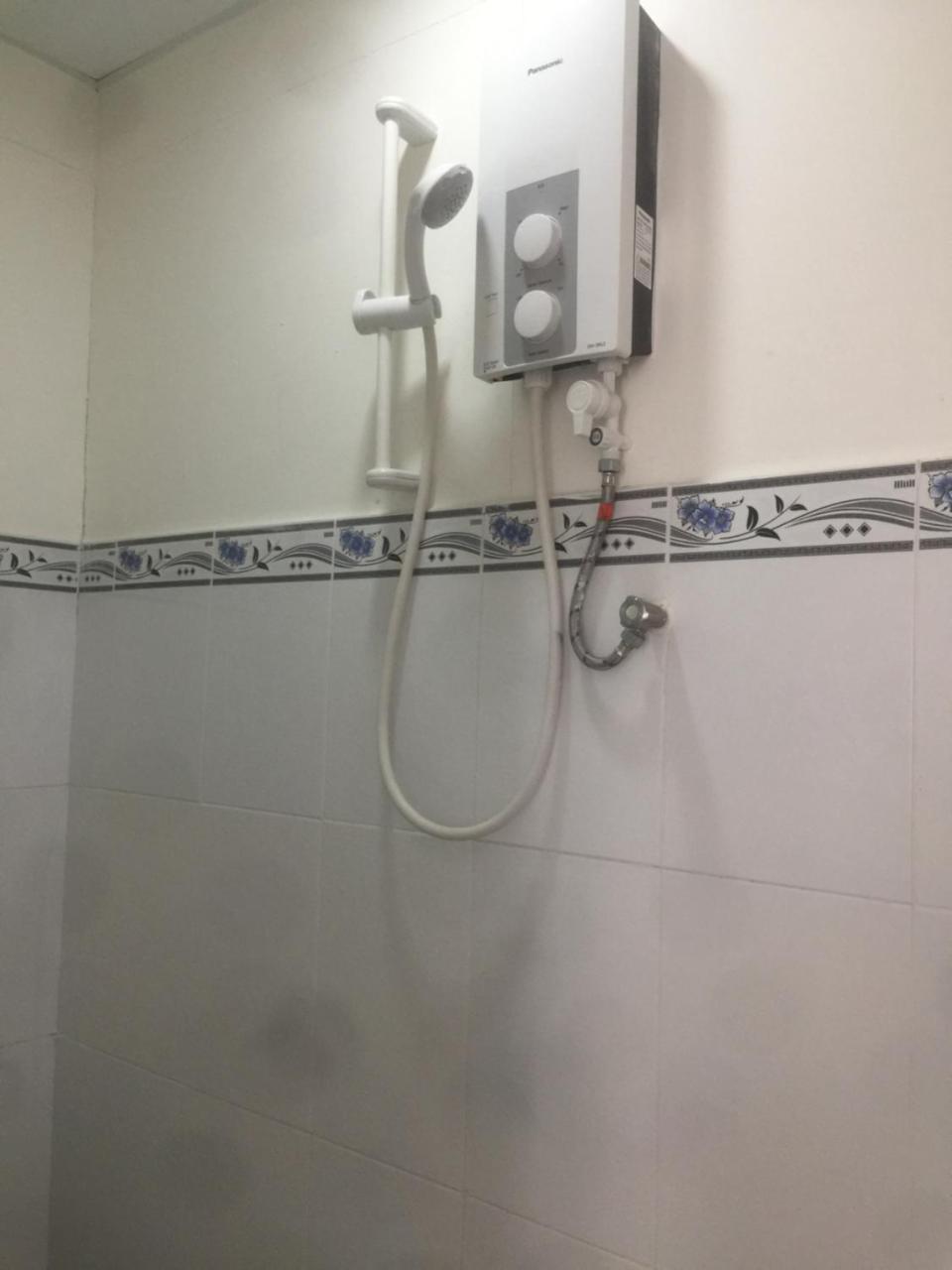 B.v.i Hotel
