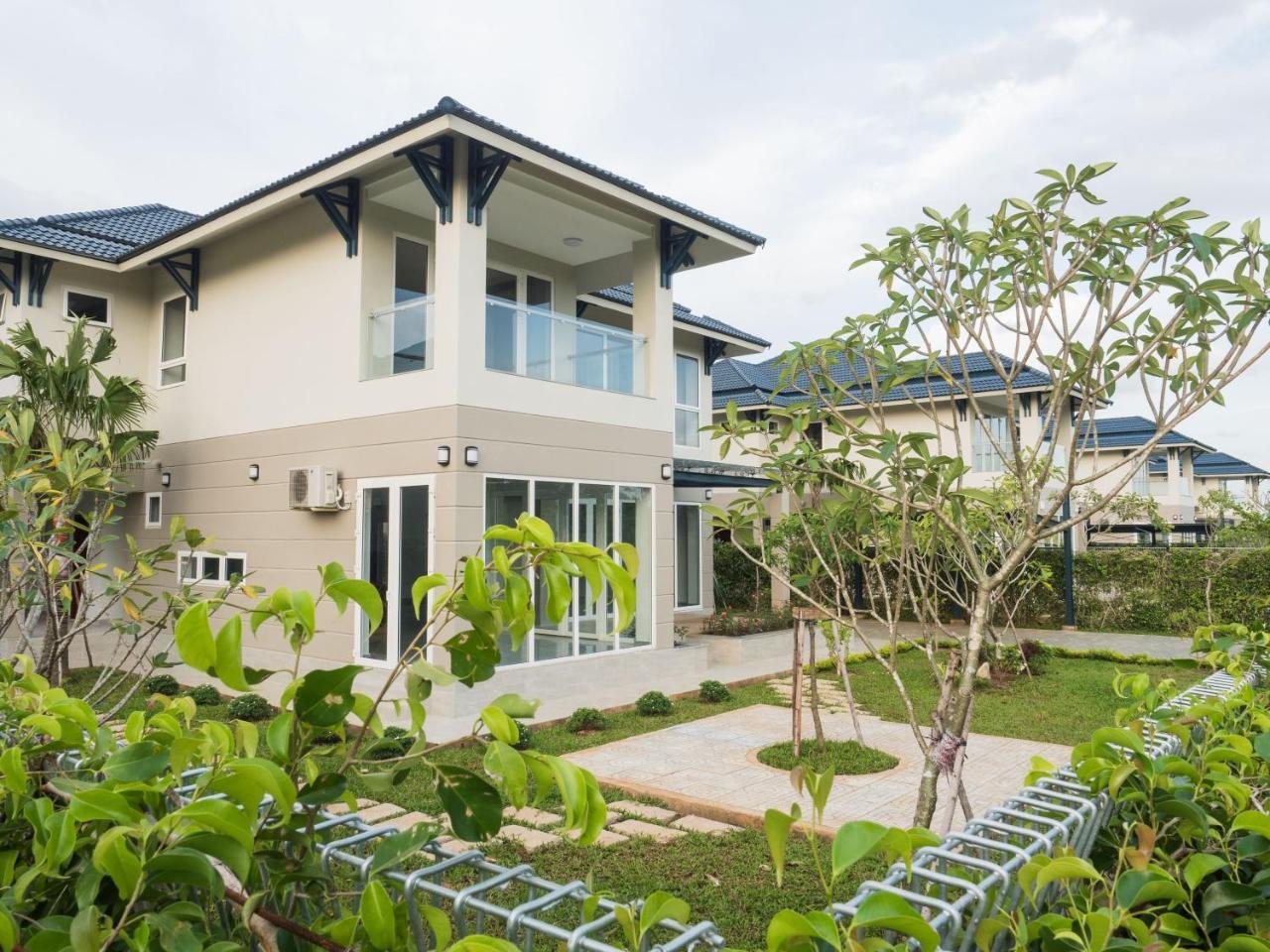 Saigon Villas Hill Villa *