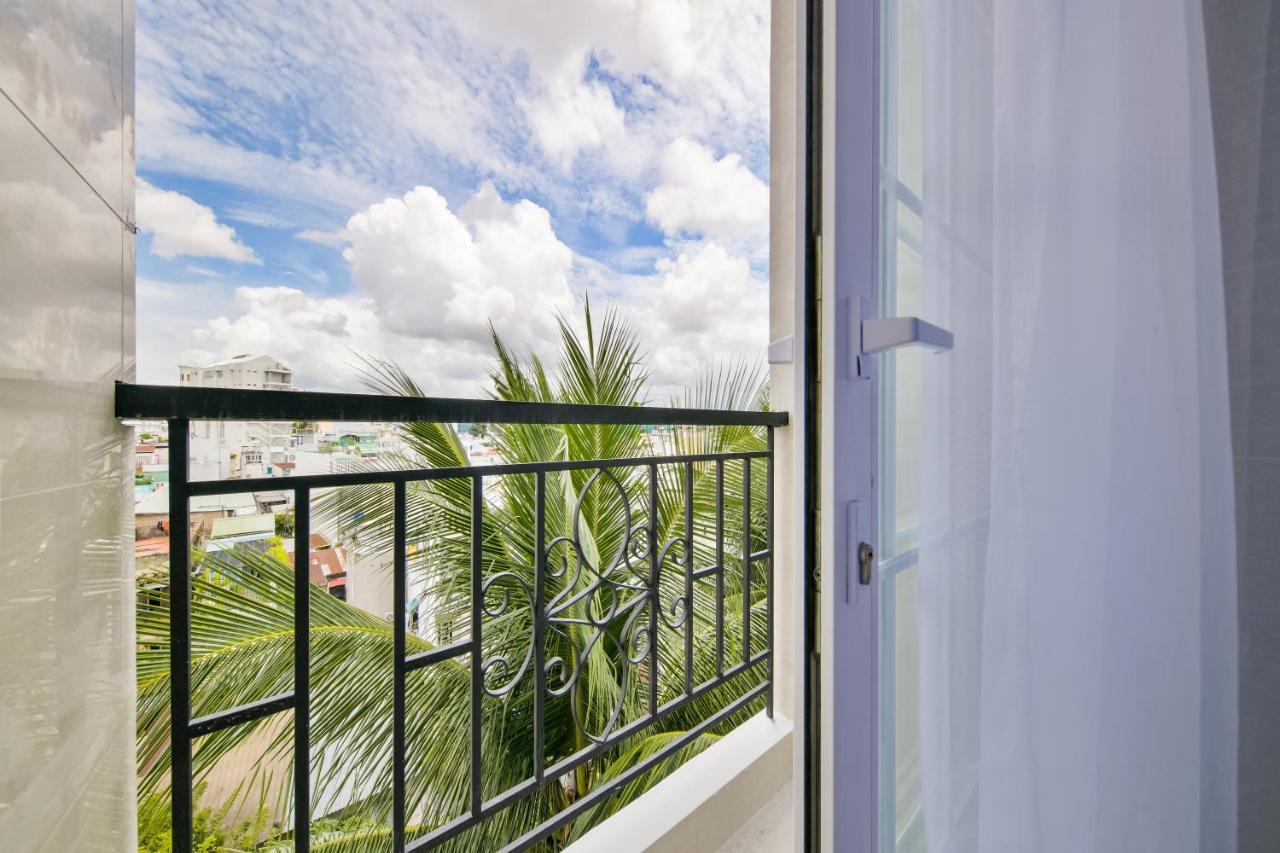 Skyy Garden Apartment