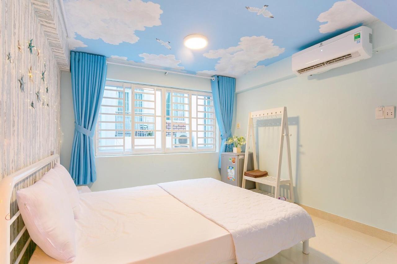 Guest house Qcub3 *