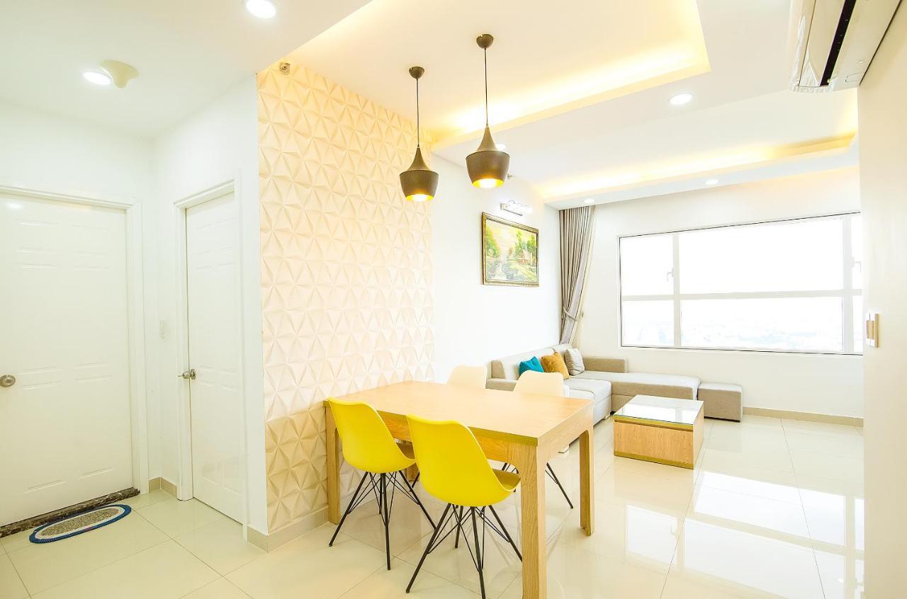 Sunrise 1 Bed Full Furniture * Ho Chi Minh City