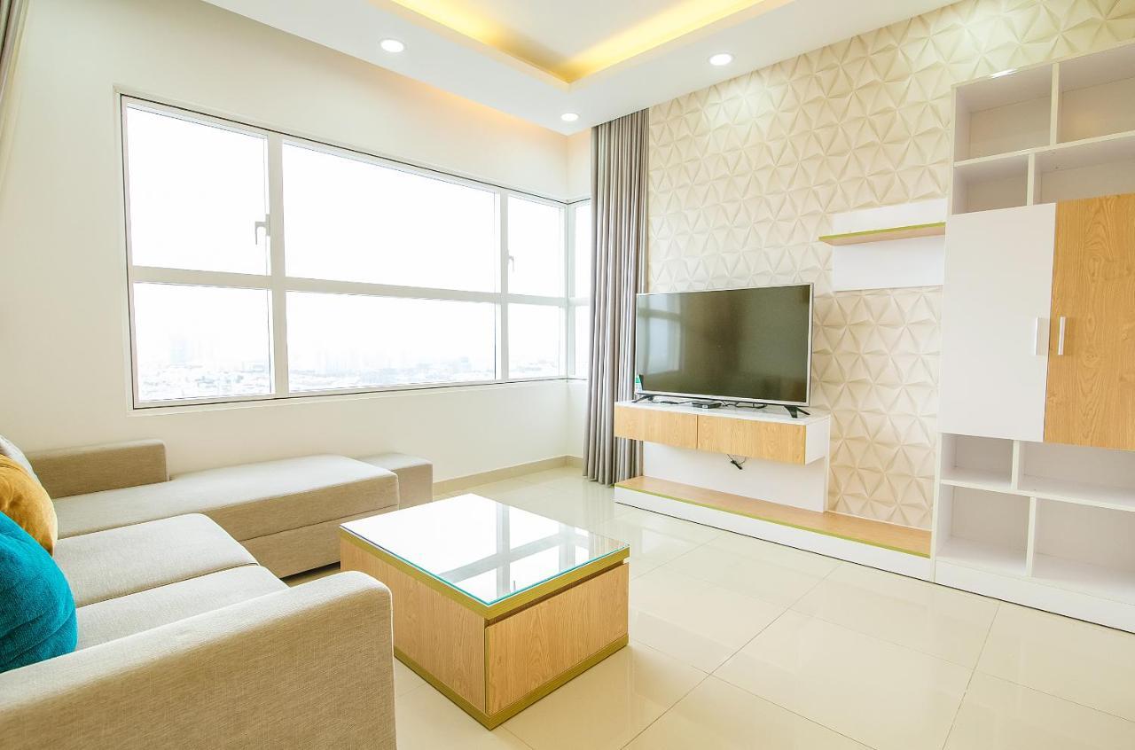 Sunrise 1 Bed Full Furniture * Ho Chi Minh City