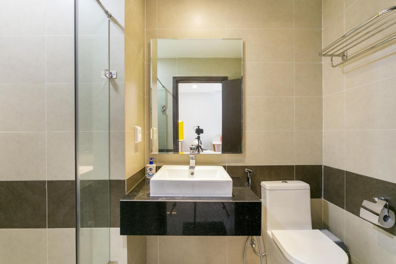 Kirakuan Parkview 2br Pool/gym/balcony Apartment