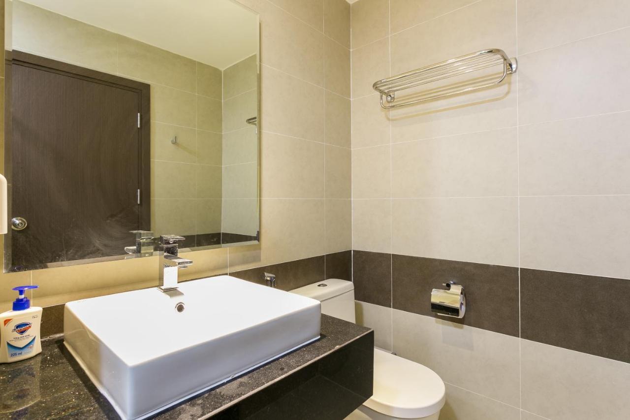 Apartment Kirakuan Parkview 2br Pool/gym/balcony Ho Chi Minh City