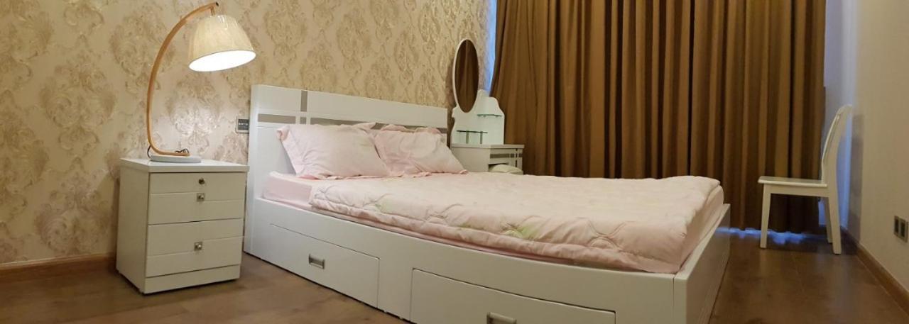 Luxury Vinhomes Central Park Apartment Ho Chi Minh City