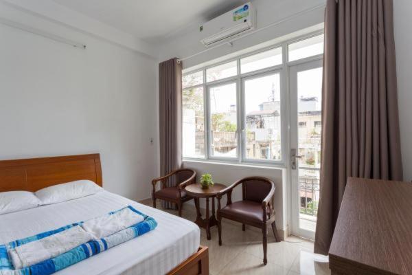 Hostel La Saigon *