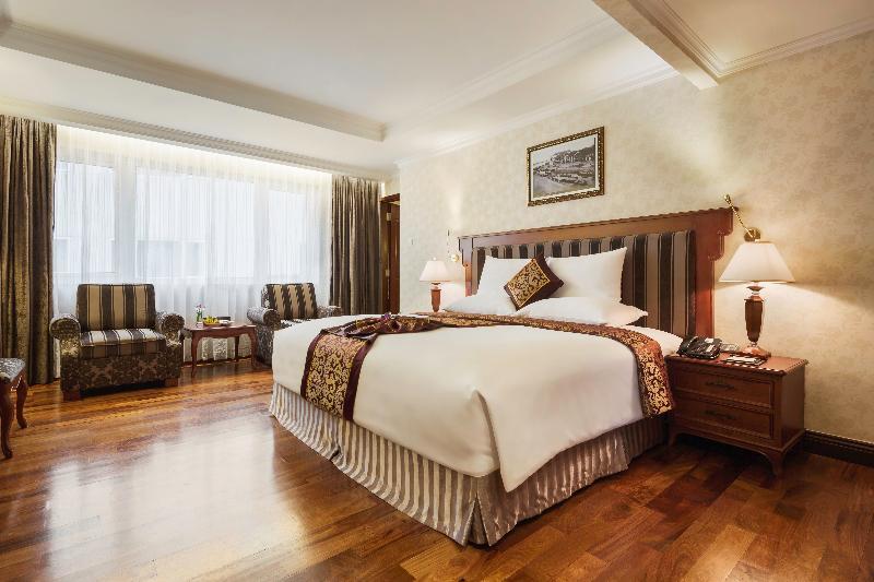 Rex Hotel