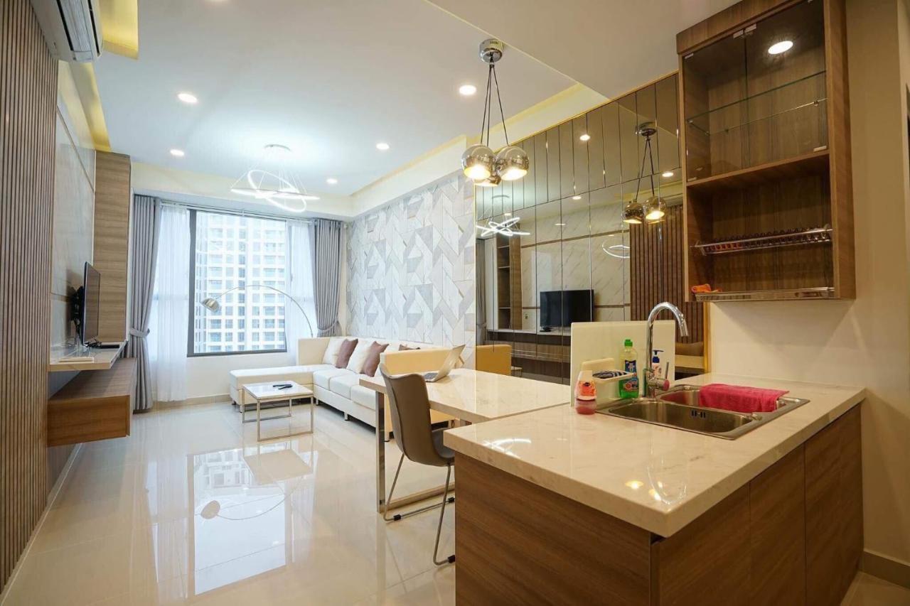 Garden & Pool Signature Rivergate Apartment *