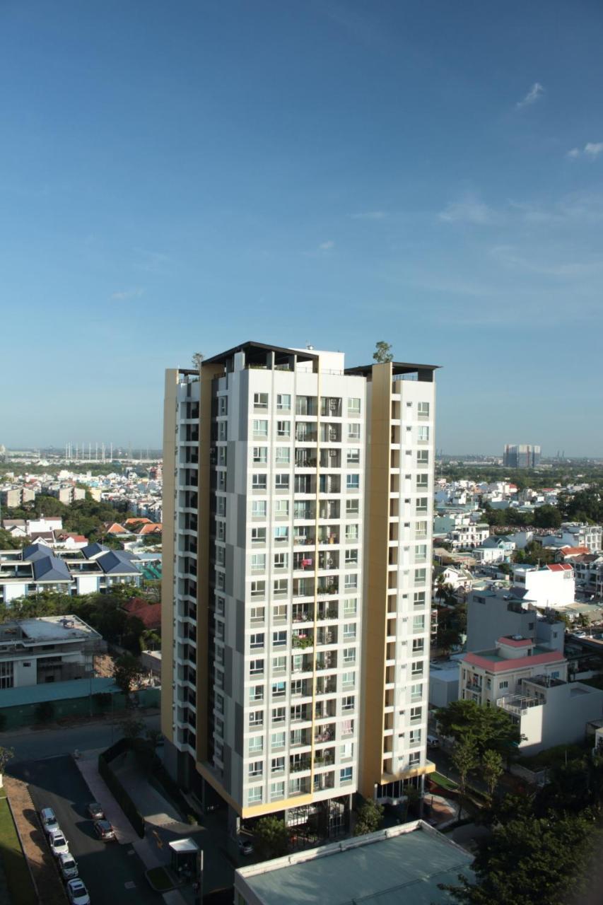 Deluxe With Balcony, Pool, Fitness And Yoga Apartment