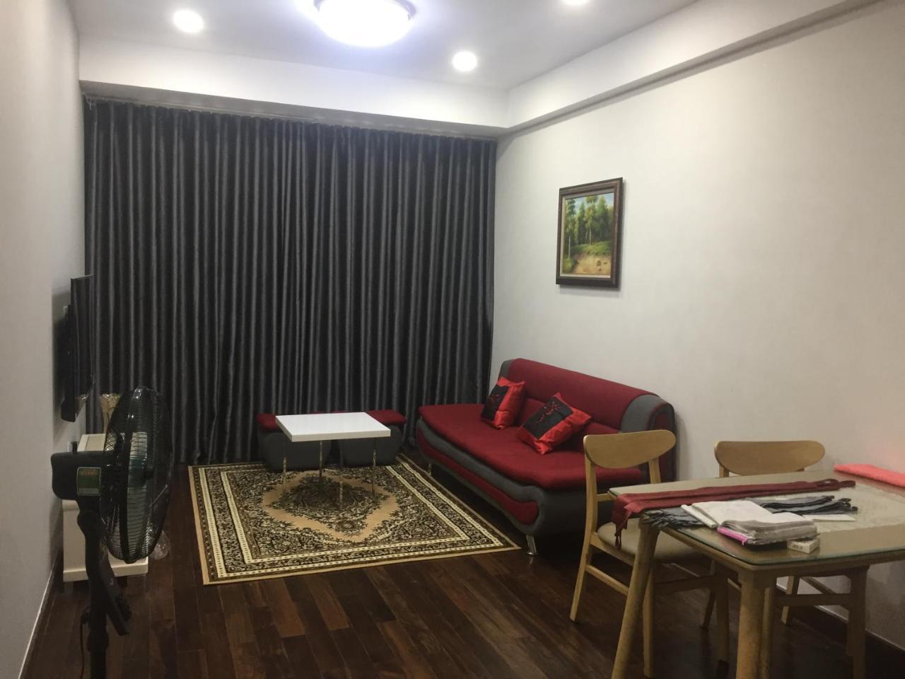 Henry - Rivergate Aparthotel