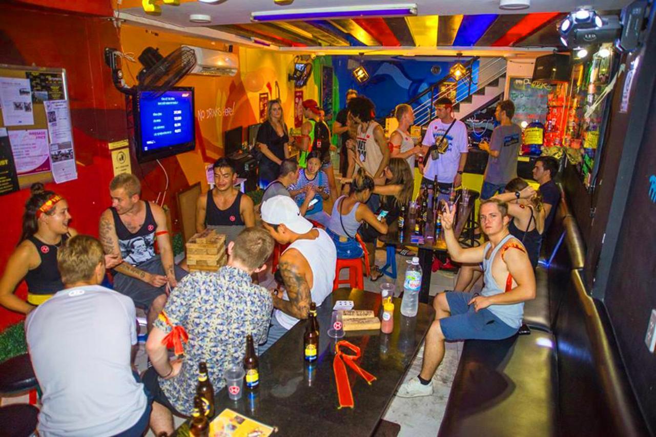 Hangout Hcm (adults Only)