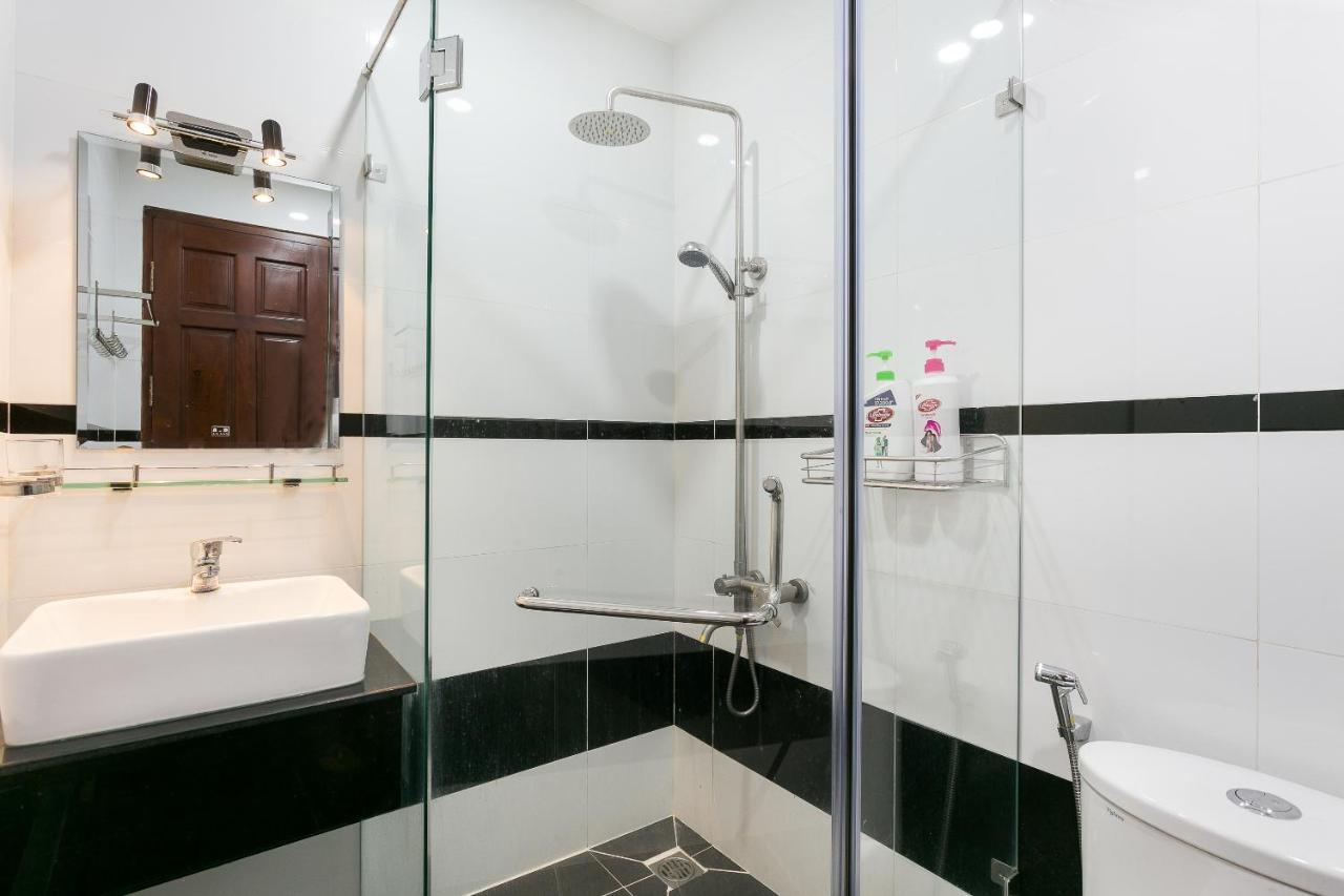 Oyo 122 Vela Apartment Ho Chi Minh City
