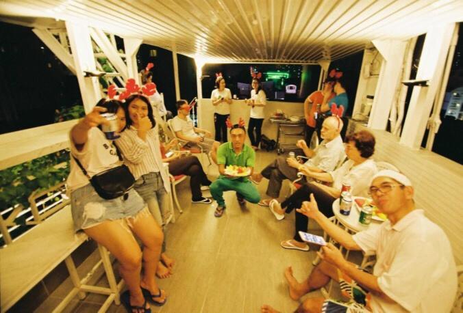 Full House * Ho Chi Minh City