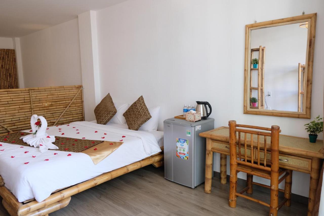 The Umi Hotel 3*