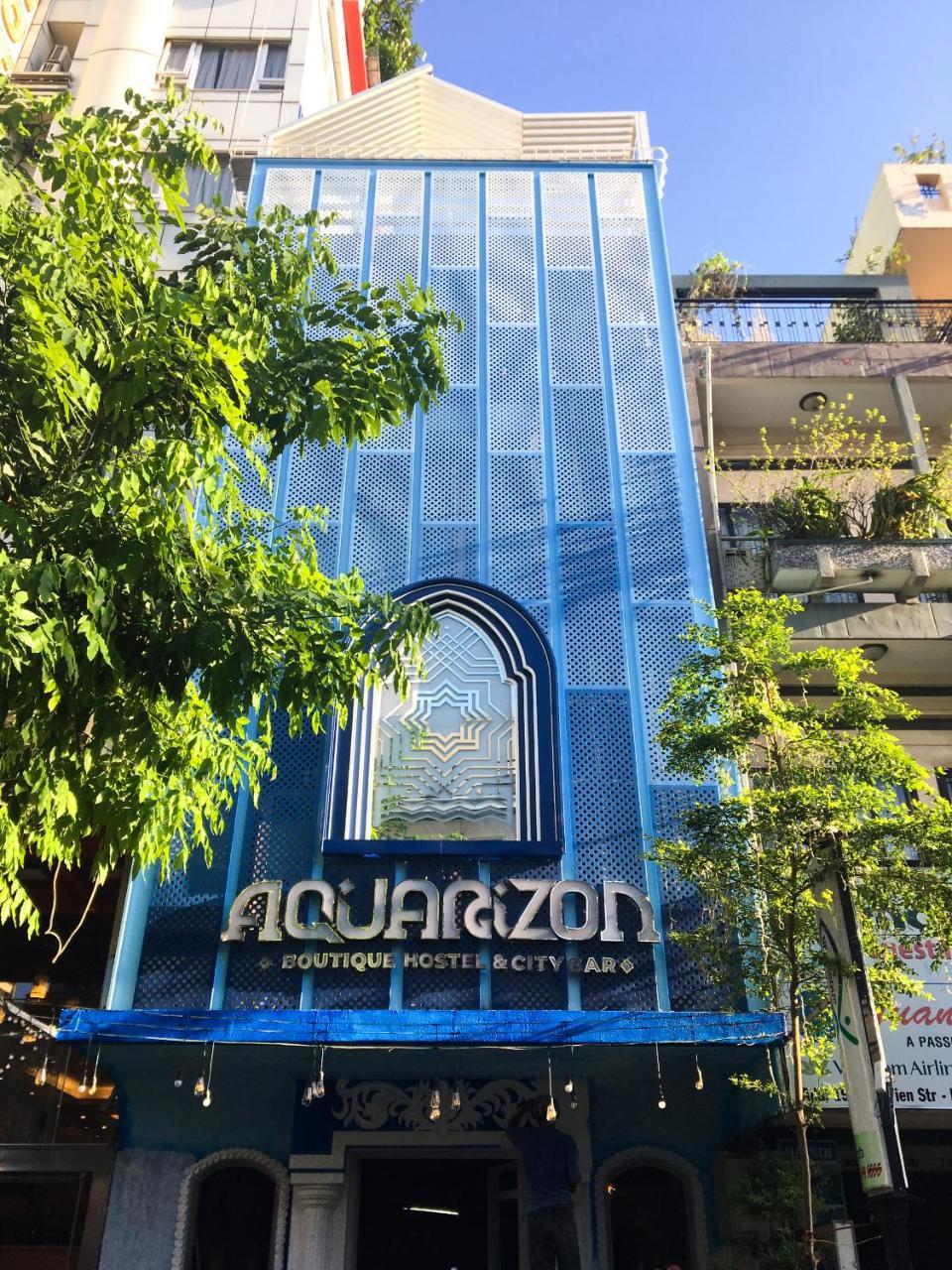 Aquarizon Boutique & Bar *