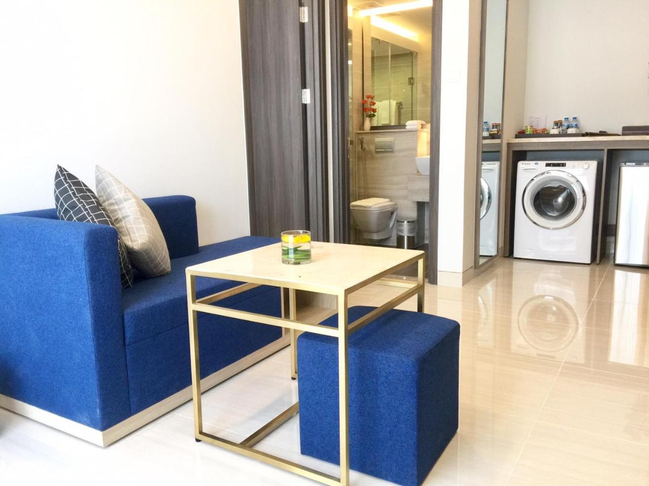 Hotel Aurora Western Village Ho Chi Minh City