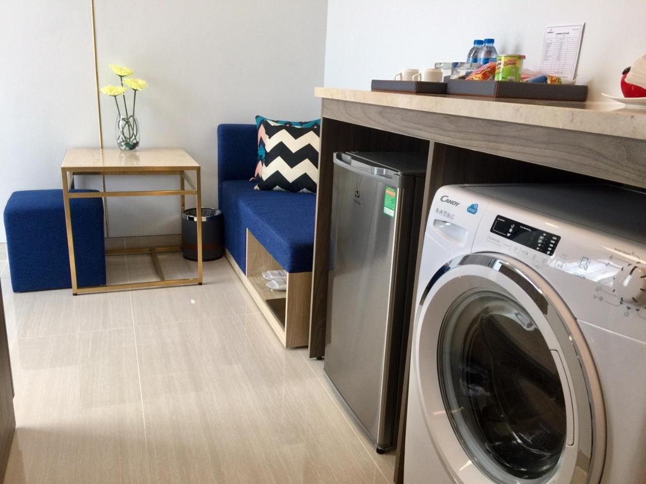 Aurora Western Village Khách sạn 4*