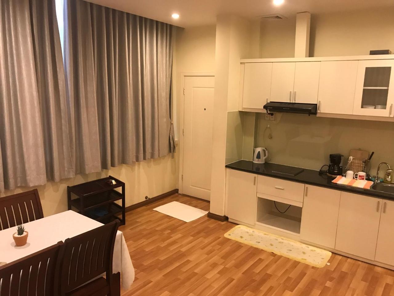 Bamboo House Serviced *