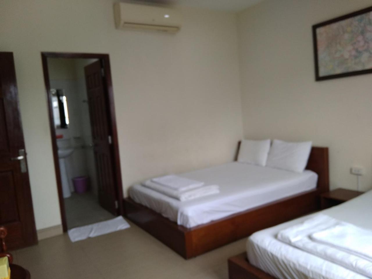 The Six Hotel-hoang Long Son 3 2*