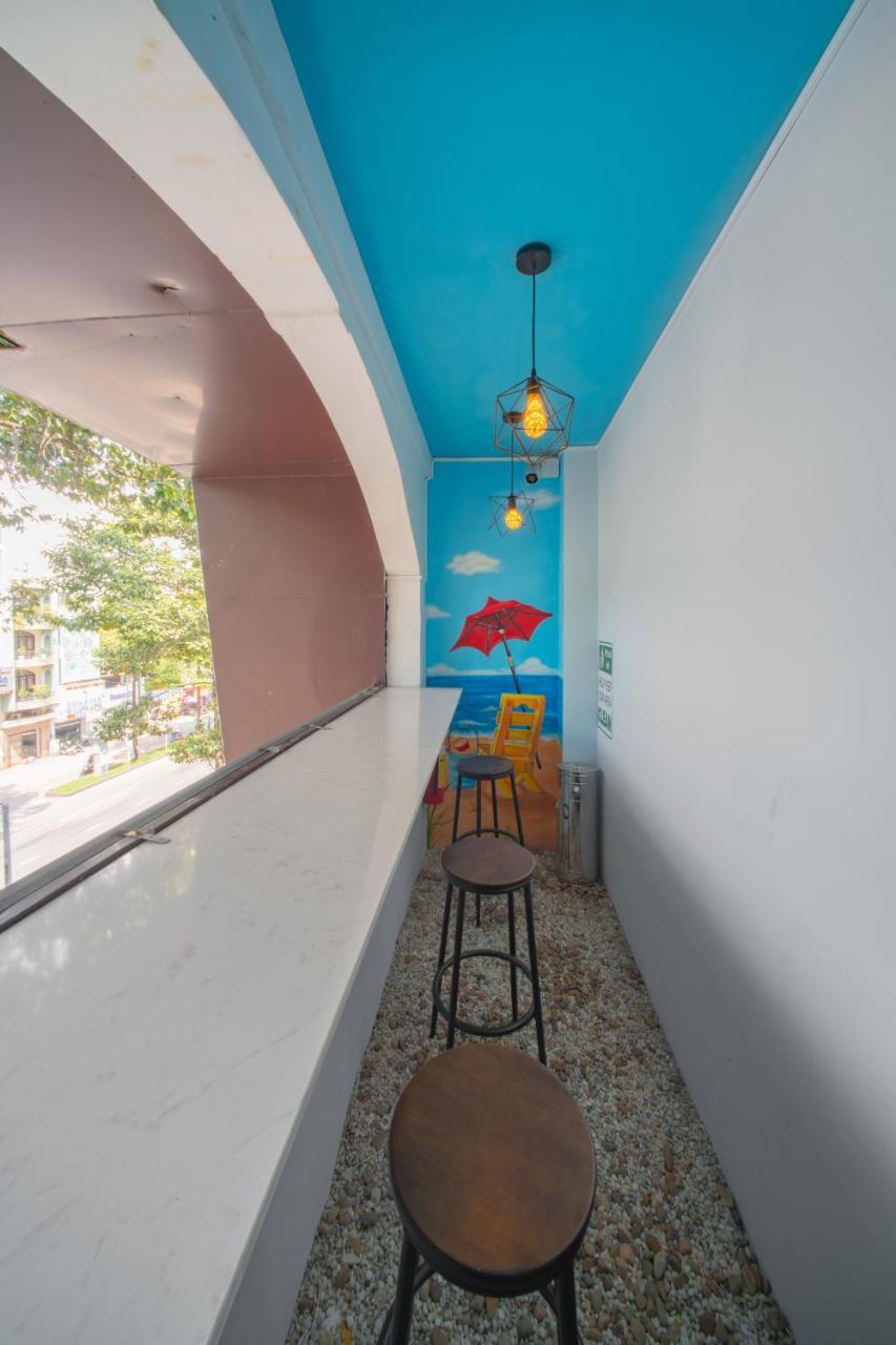 Capsule hotel 24h Saigon Ho Chi Minh City