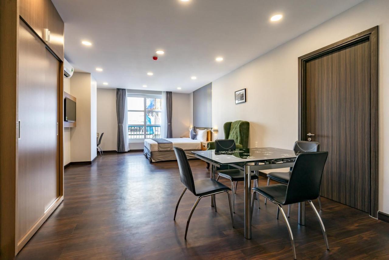 Hotel Emerald