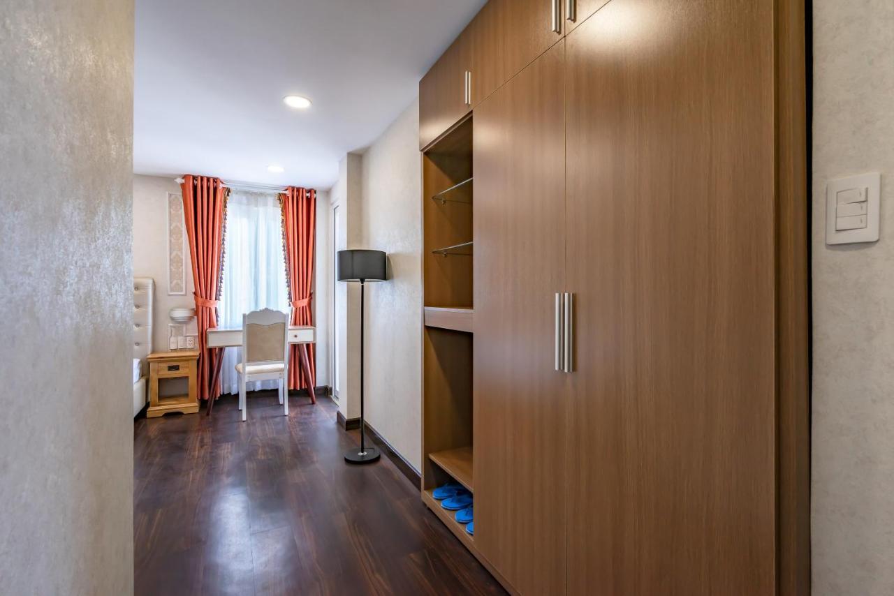 Emerald Hotel 3*
