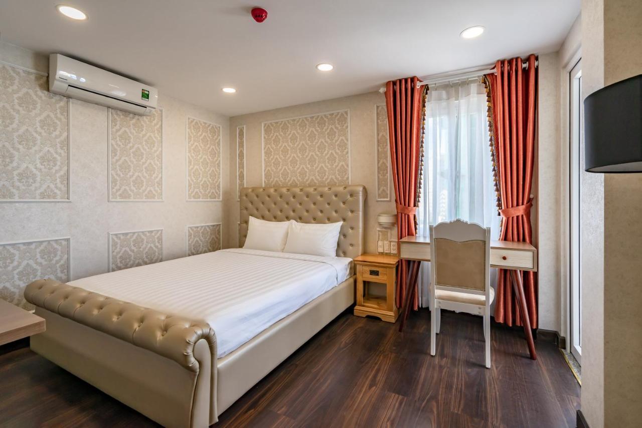 Emerald Hotel 3*
