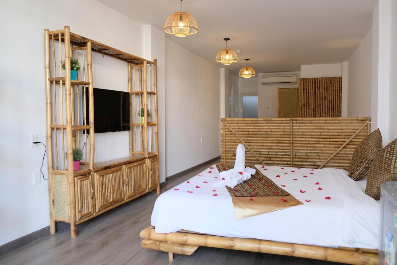The Umi Hotel 3*
