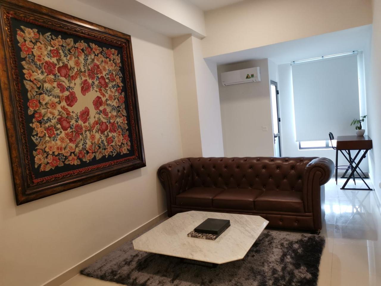 River Gate Residence, 151, 155 Ben Van Don, Phuong 6, Quan 4 Apartment