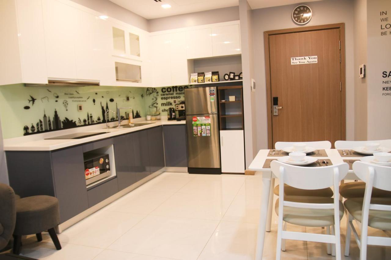 Luxhomes Saigon - Vinhomes Park Apartment Ho Chi Minh City