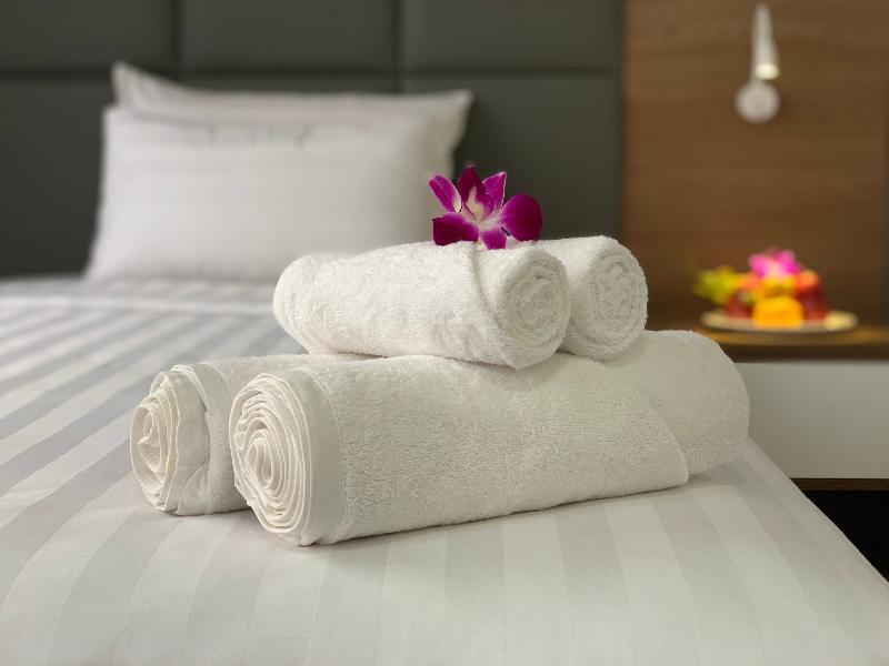 Royal Dragon Boutique Tan Binh