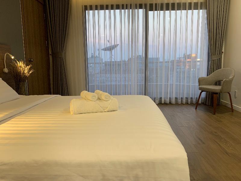 Royal Dragon Boutique Tan Binh Ho Chi Minh City