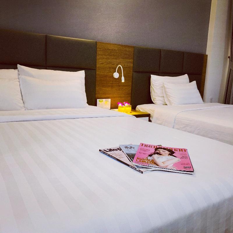 Royal Dragon Boutique Tan Binh Hotel 3*