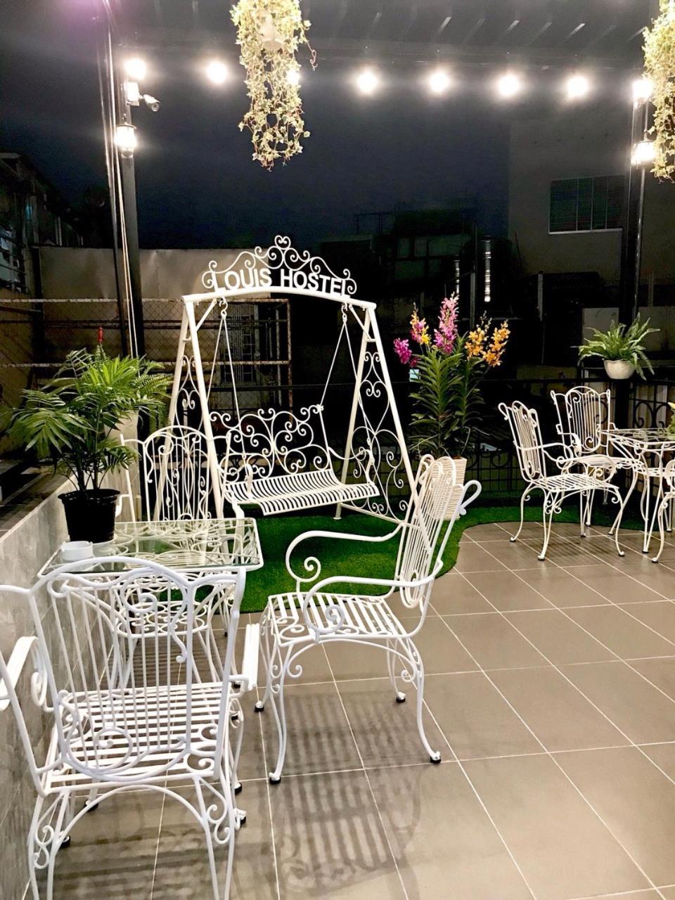 Bed & Breakfast Louis - Bui Vien Walking Street