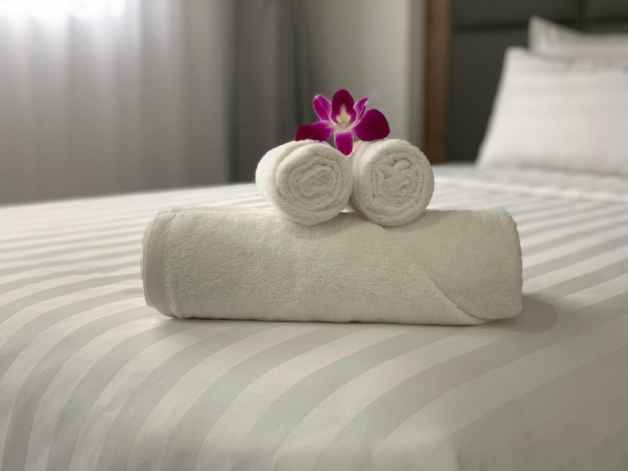Hotel Royal Dragon Boutique Tan Binh 3*